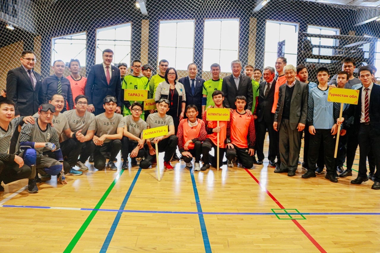 Kórý qabileti tómen sportshylar arasynda golboldan Qazaqstan Kýbogy ótti