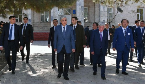 Prezıdent Sortóbe aýylynda dúngen dıasporasynyń ókilderimen kezdesti (vıdeo)