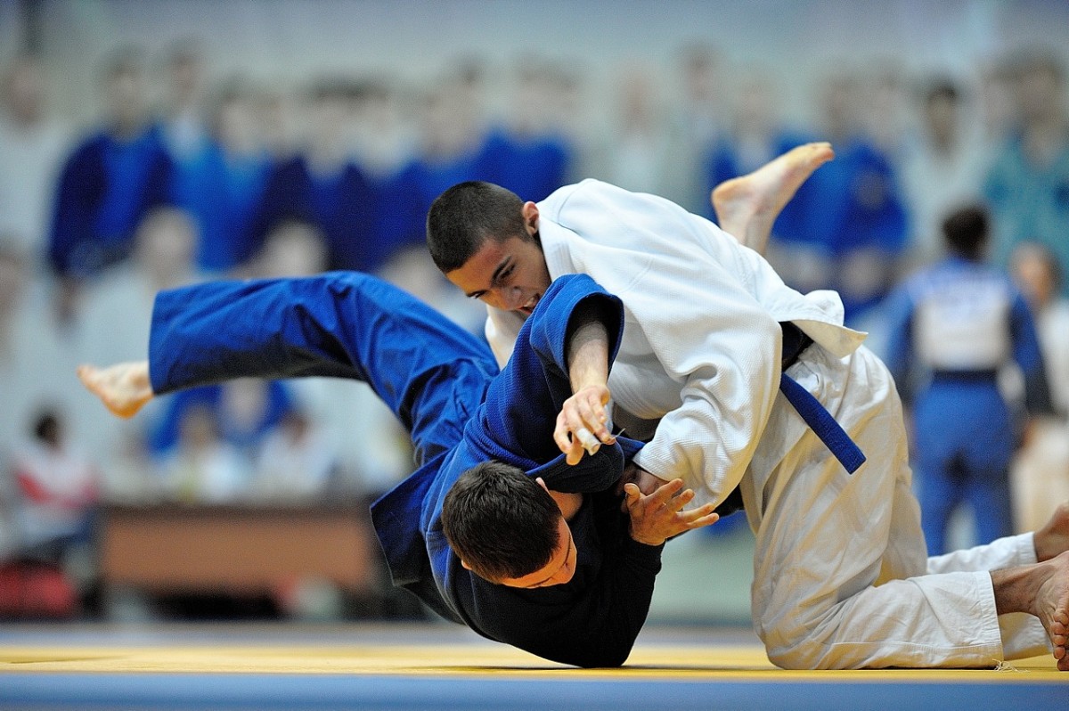 Antalııadaǵy týrnırde top jarǵan dzıýdoshylar