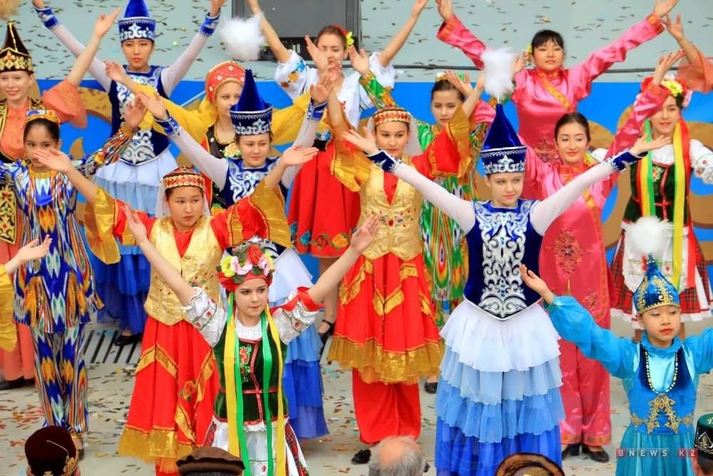 Arystaǵy aǵaıyn Jetisý jurtyna alǵys aıtty