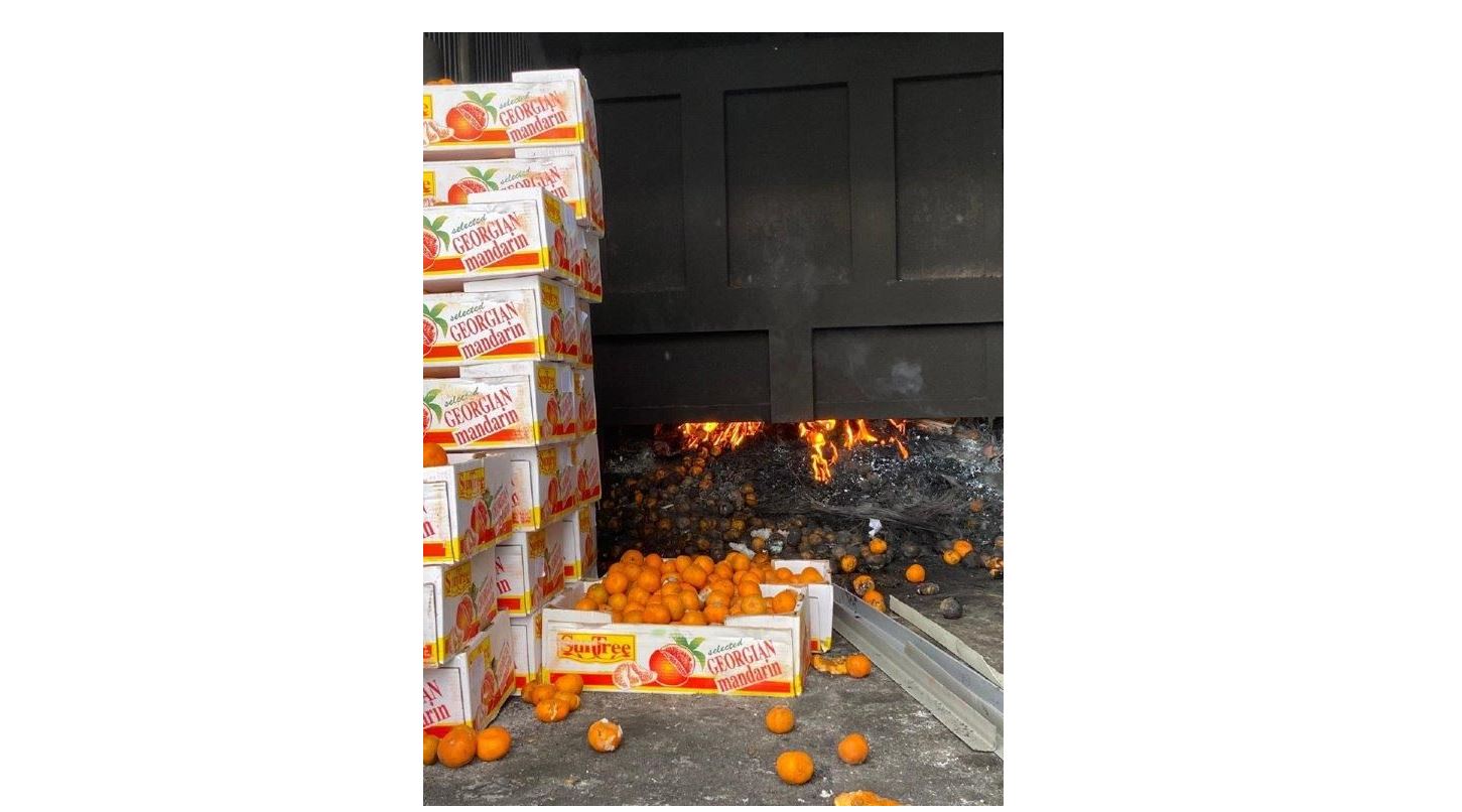 Grýzııadan kelgen bir tonnadan astam mandarın joıyldy