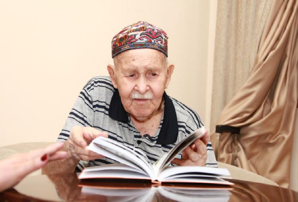 Bir ózi – bir muraǵat