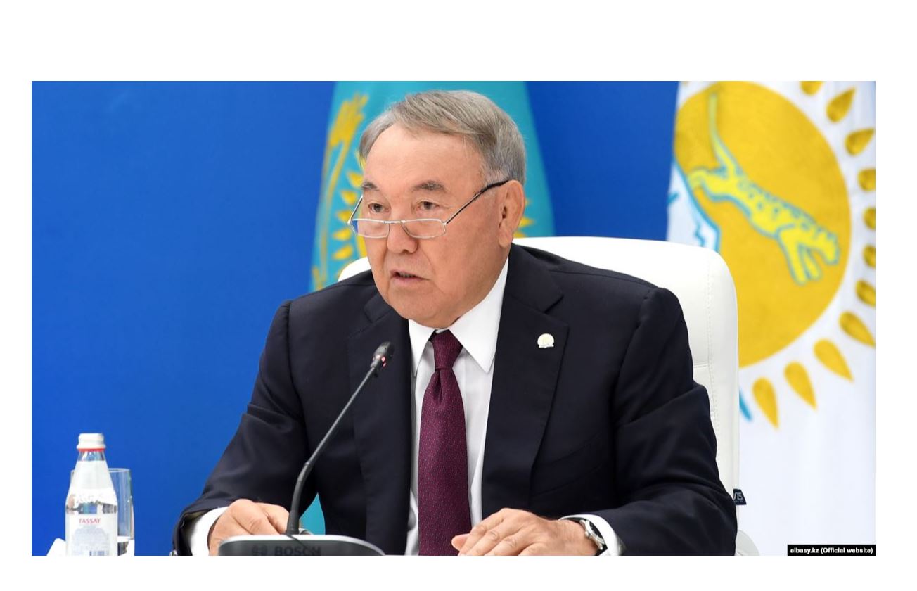 Nursultan Nazarbaev Vladımır Pýtınmen telefon arqyly sóılesti