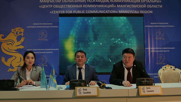 Mańǵystaýda jumys isteıtin qytaılyqtar ýaqytsha elge kirgizilmeıdi