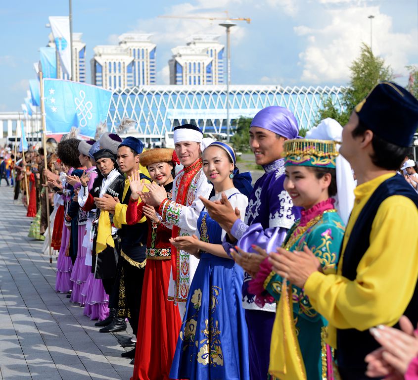 Ultaralyq tutastyqtyń týy bıik