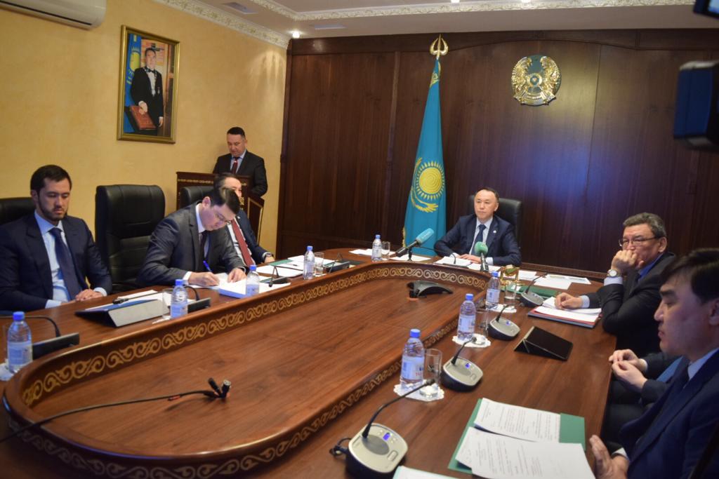 Azyq-túlik baǵasyn negizsiz kóterýge jol berilmeıdi