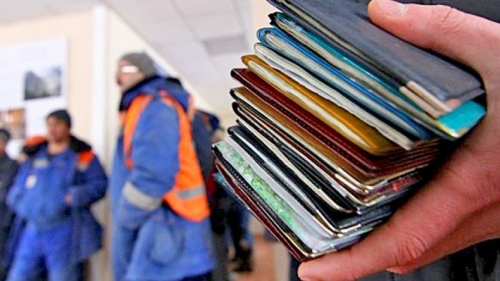 Sheteldik eńbek mıgranttaryna ruqsat berý toqtatyldy