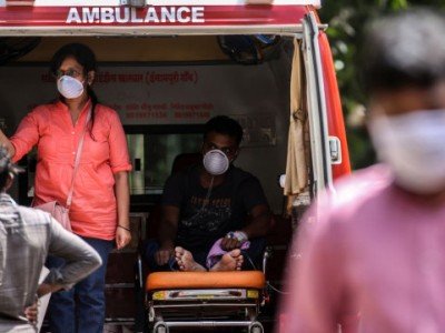 Úndistanda komendanttyq saǵat engizildi