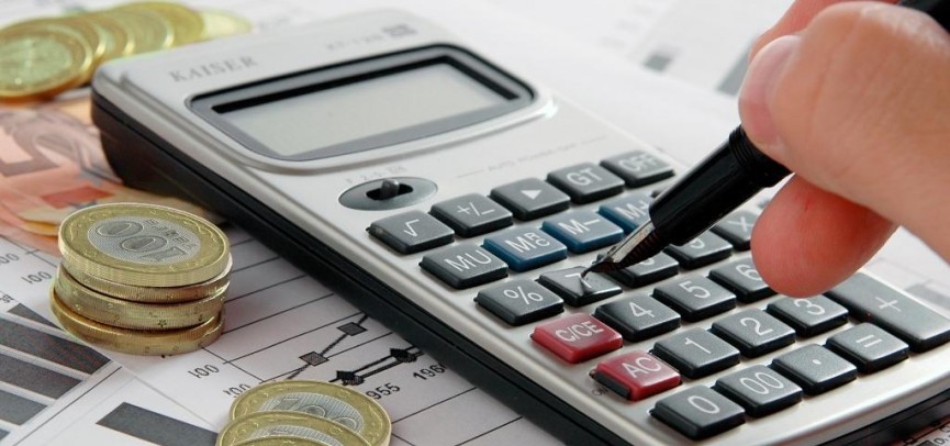 Negizgi borysh pen syıaqy somalaryn tóleý toqtatylady - Prezıdent