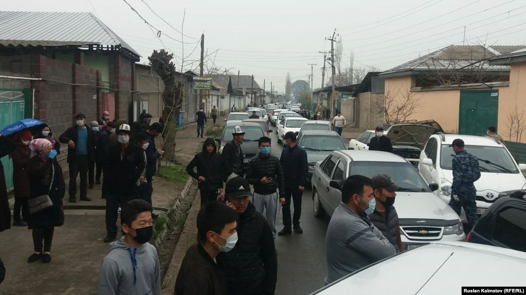 Qyrǵyzstannyń birqatar aımaqtarynda tótenshe jaǵdaı jarııalanady