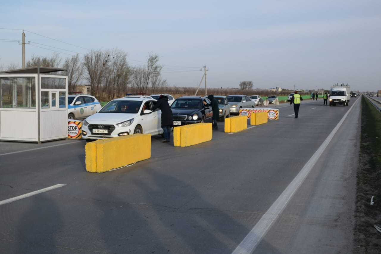 Túrkistanda alty baǵytqa baqylaý - ótkizý beketi qoıylǵan