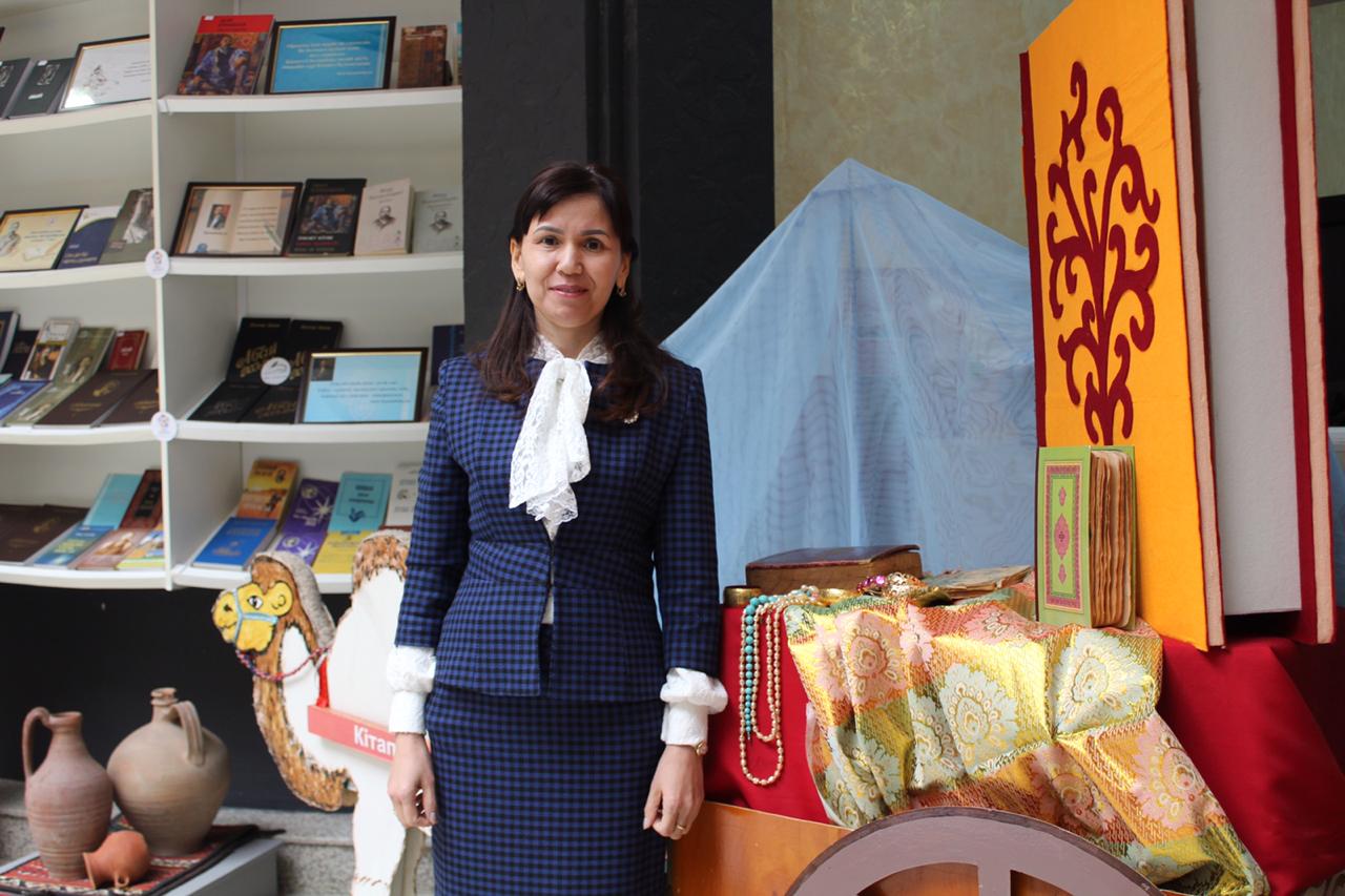 Balany kitap oqýǵa baýlý, ásirese, búgingi jaǵdaıda mańyzdy