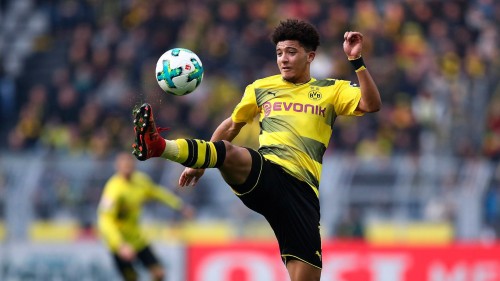 Álemniń eń jas ári eń qymbat fýtbolshysy kim?