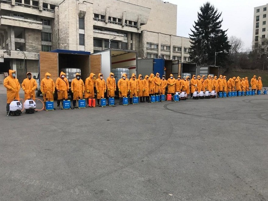 Almaty: Megapolıs kósheleri kún saıyn eki mezgil jýylady