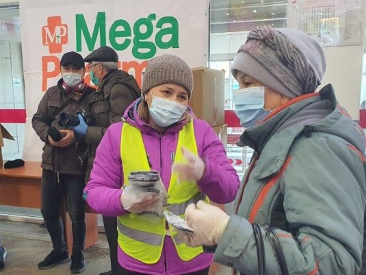 «Mega Pharma» medısınalyq maska taratý boıynsha aksııa bastady