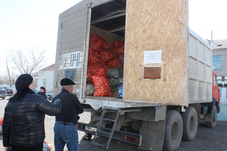 Abaı aýdanyna 10 tonna kókónis jetkizildi