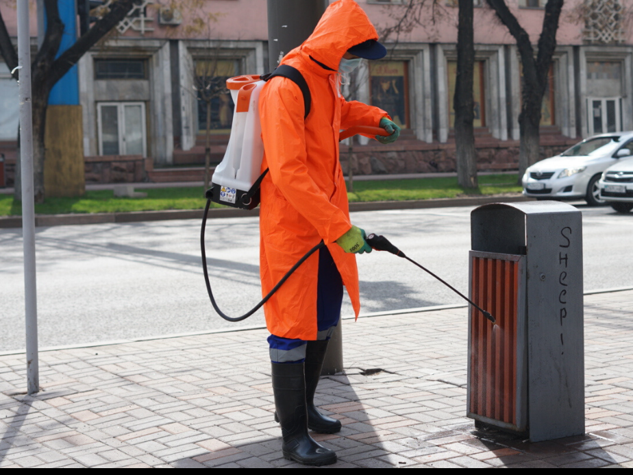 Kókshetaýda qala kósheleri tazartylýda