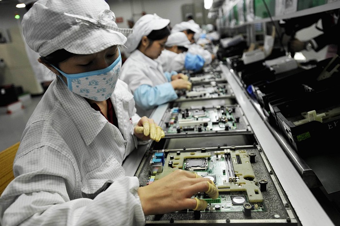 Kremnıı alqaby pandemııamen kúreske jumylady