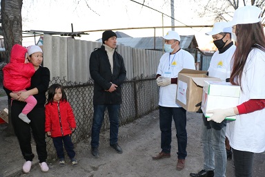 Ile aýdanynyń kásipkerleri 3000 otbasyn tegin azyq-túlikpen qamtymaq