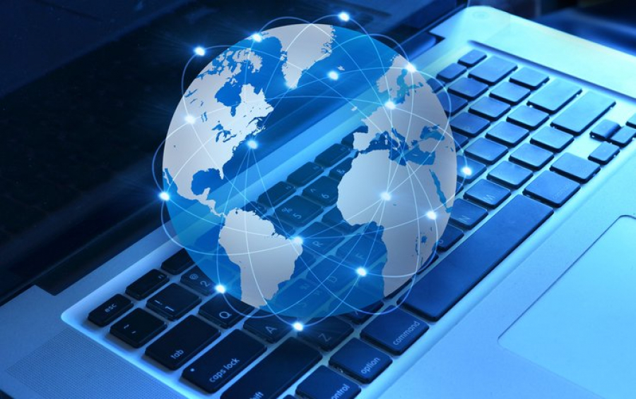 Mekteptegi kompıýterler oǵan muqtaj muǵalimder men oqýshylarǵa beriledi