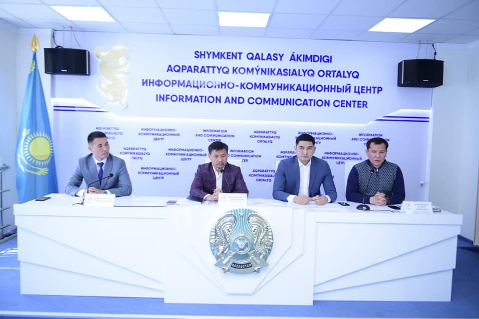 Shymkent: Azyq-túlik qory jetkilikti, nan baǵasy 75 teńgeden aspaıdy