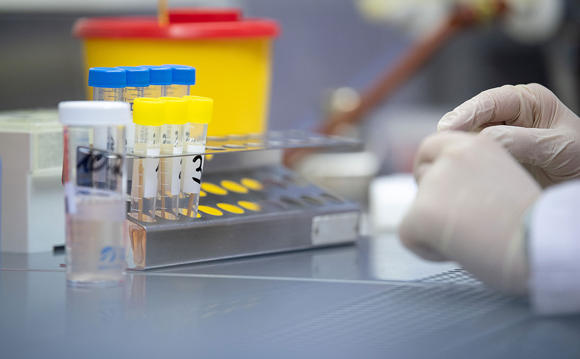 Koronavırýs: Ekspress-testti kimder tegin tapsyrady?