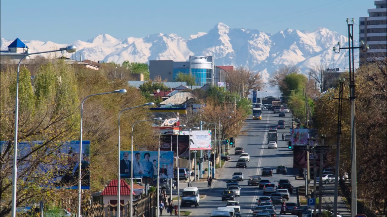 Shymkenttegi qoǵamdyq oryndarda túsindirý jumystary júrgizilýde (vıdeo)