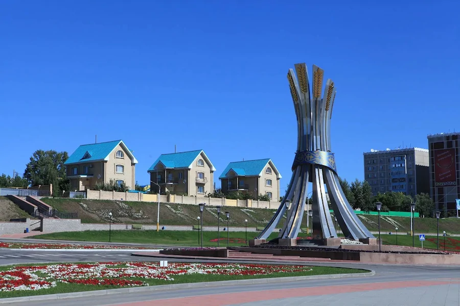 31 naýryz saǵat 22.00-den bastap Qostanaı oblysynyń aýmaǵyna kirýge shekteý qoıylady