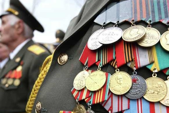 Atyraýlyq soǵys ardagerlerine 300 myń teńgeden qarjylaı kómek beriledi