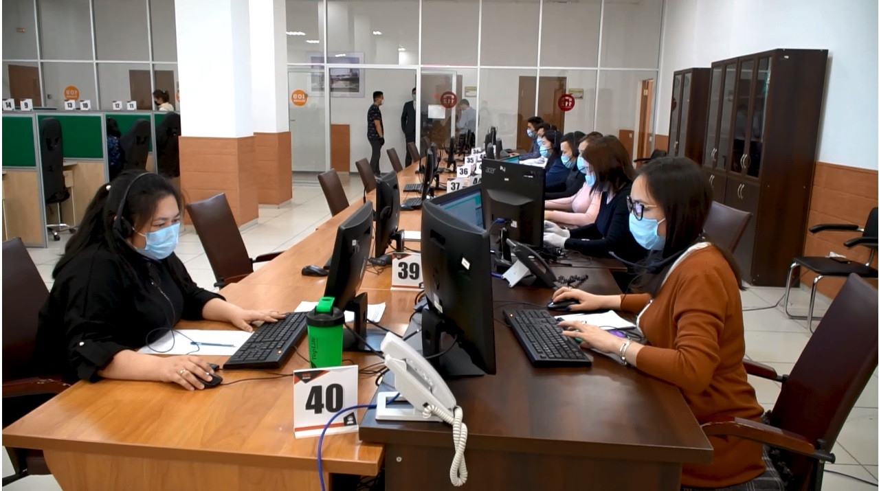 iKOMEK operatorlar sanyn eki esege deıin kóbeıtti