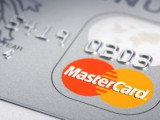 Mastercard PIN-kodsyz jasalatyn túıispesiz tólemniń shekti mólsherin 29 elde ulǵaıtyp otyr