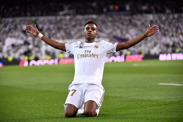 Álemdegi eń úzdik jas fýtbolshy – Rodrıgo Goes