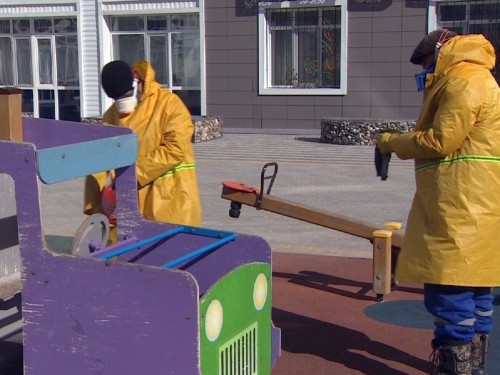 Elordada 15 turǵyn úıdiń kireberisi karantınge jabyldy