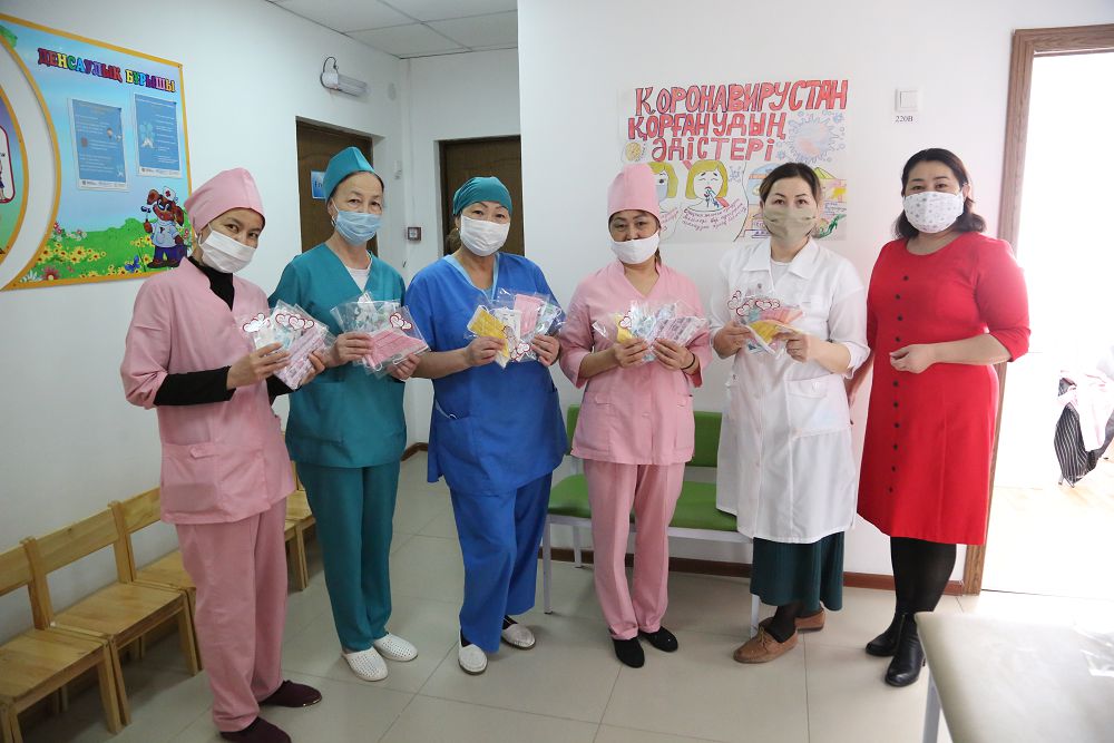 Mańǵystaýdaǵy zııatkerlik mektep balabaqshalarǵa betperde taratty