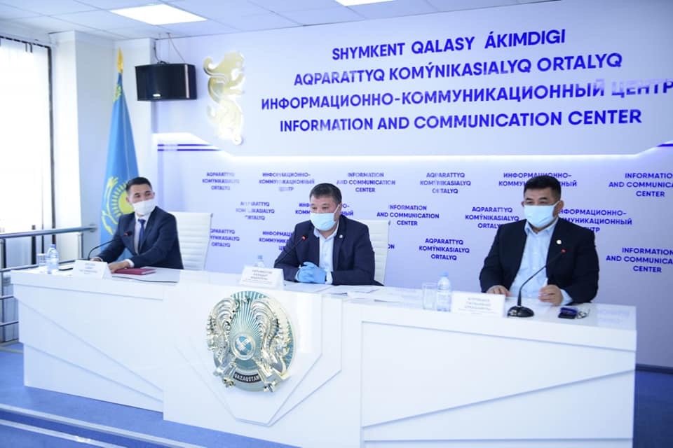 «Nur otan» partııasy belsendileri qaladaǵy járdemge muqtaj 1000-nan astam otbasyǵa kómek kórsetti