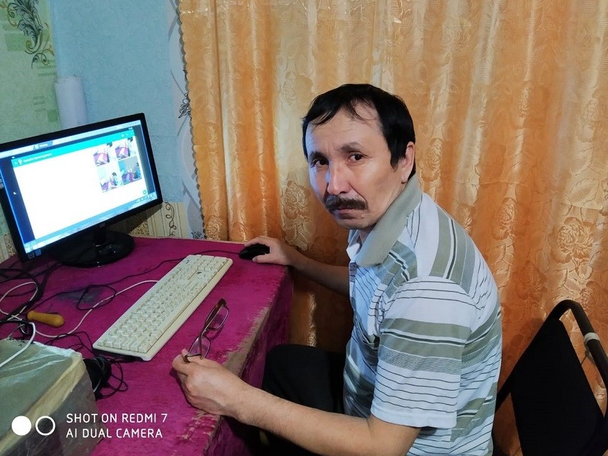 Aýyl muǵalimi ólketaný baıqaýyn ótkizedi