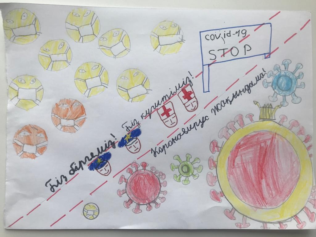 Vırýske qarsy kúresip júrgen ata-analarǵa balalary qoldaý kórsetti