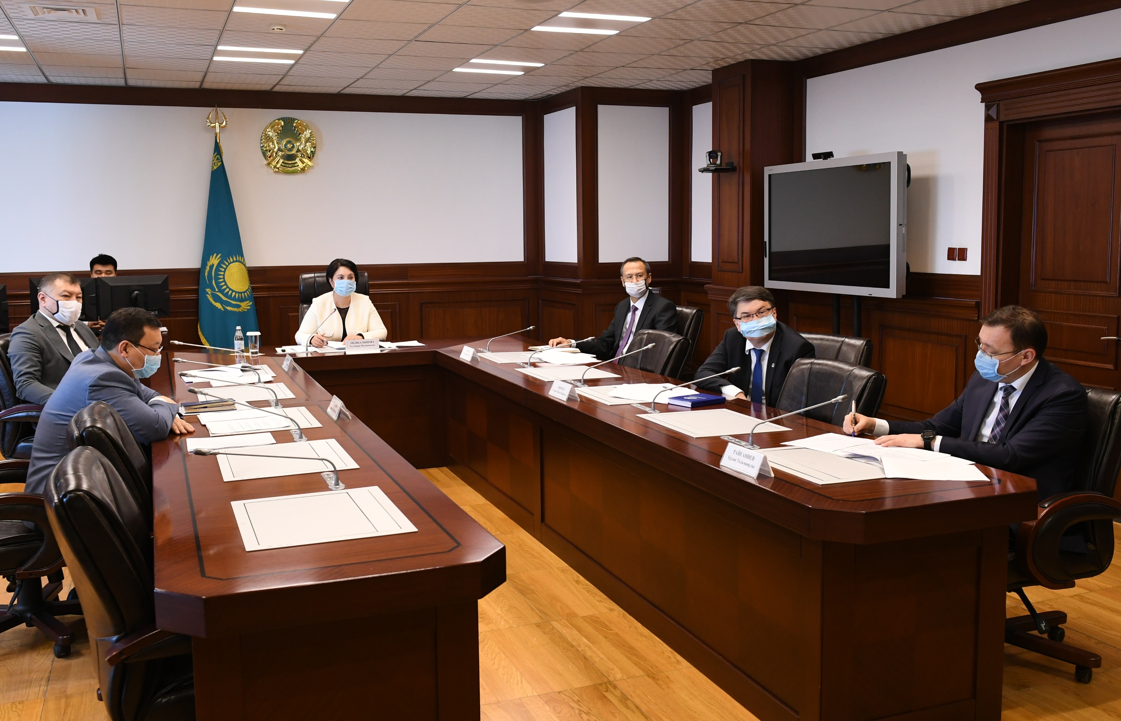 Basty mindet – indettiń betin qaıtaryp, baǵany baqylaýda ustaý