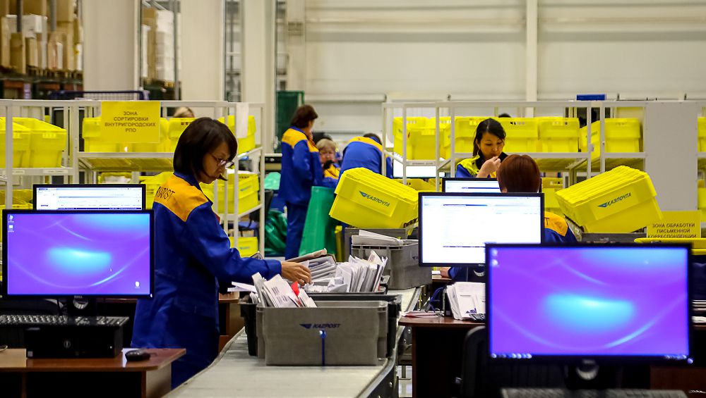 «Qazposhta» qashyqtan qyzmet kórsetedi