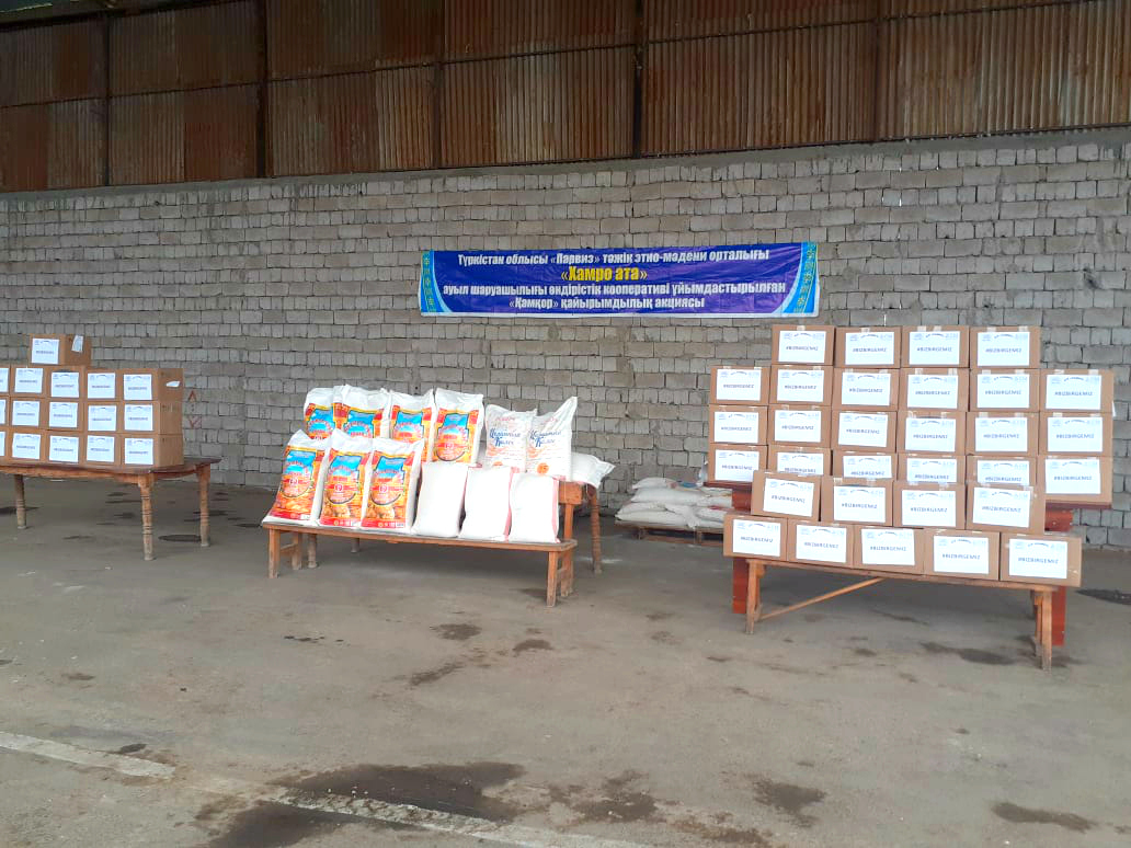 Túrkistan: Aksııa aıasynda ardagerlerge azyq-túlik úlestirildi