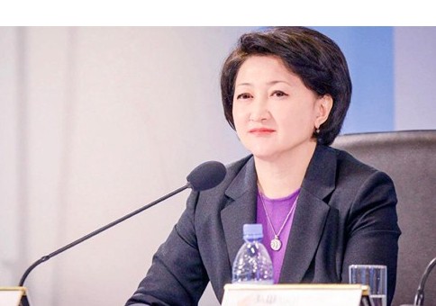 Mádenıet jáne sport mınıstri sala qyzmetkerlerine alǵys aıtty