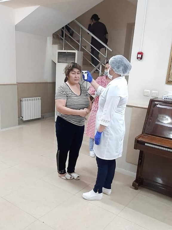 Kásipkerdiń dárigerlerge kómegi