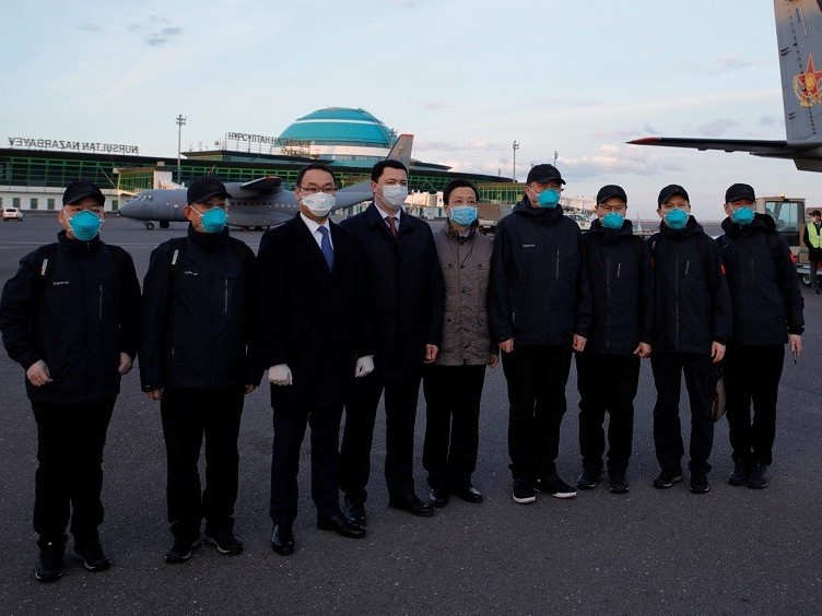 «Shevron» kompanııasy qoldaý kórsetti