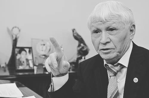 Qazaq sportyna ólsheýsiz úles qosqan Beket Mahmutov ómirden ótti