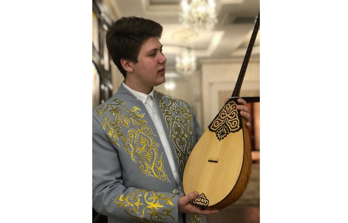 Bári ony qazaqtyń balasy deıdi (vıdeo)