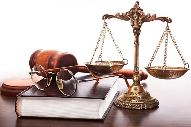 Almatyda Qazaqstannyń zań qoǵamdastyǵynyń jumys  kezdesýi ótti