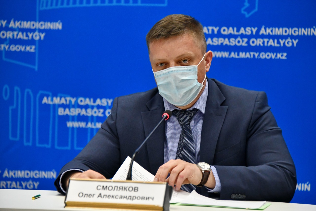 Elimizde 26,2 myńǵa tarta ShOB-tyń 3,9 trln teńge banktik qaryzdary men mıkrokredıttik bereshegi bar