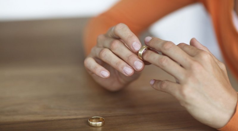 Aqmola oblysynda karantın kezinde ajyrasý deregi eki esege kóbeıgen