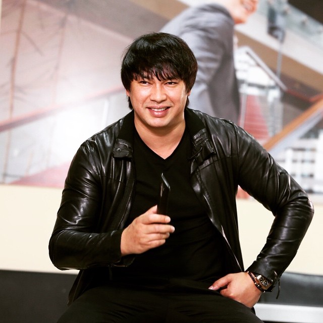 Karantındegi óner juldyzdary jáne  eGov portaly