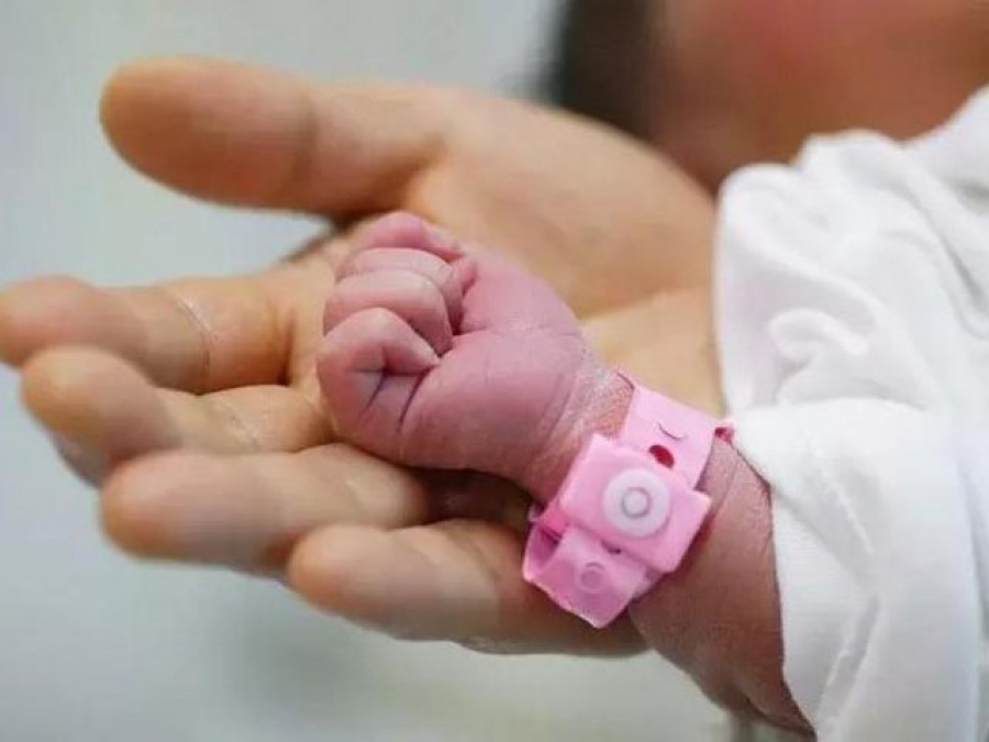 Karantınde týǵan balalarǵa 30 myń járdemaqy rásimdeldi